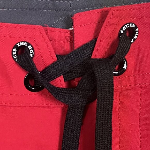 The North Face Board Shorts Swim Trunks Side Pocket Red and Black Men 38 - Picture 9 of 16